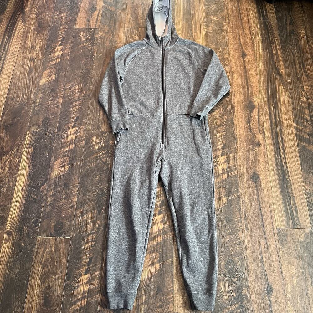 Fabletics The Go-To Fleece Jumpsuit Hooded One-Piece Pajamas Gray Mens Medium